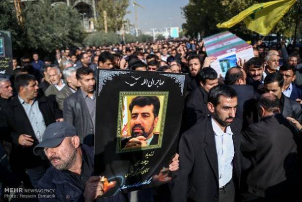 Obsèques de l'ancien ambassadeur Ghadanfar Roukn-Abadi à Téhéran