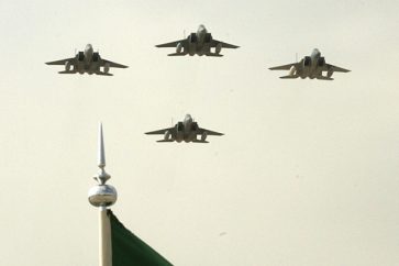 raid aérien, avions de la coalition