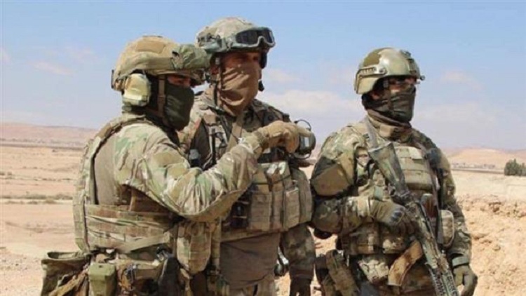 Militaires russes à Tadmor (Palmyre)