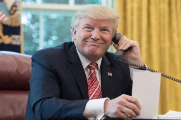 trump_phone