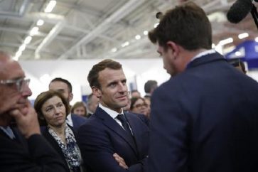 macron-bourget