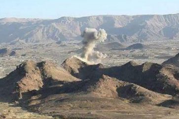 La coalition arabe menée par Riyad  pousuit une nouvelle politique qui vise à détruire les maisons des personnalités influentes au Yémen.