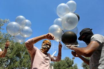 Les ballons incendiaires tirés depuis Gaza ont déclenché plus de 400 incendies en ‘Israël’