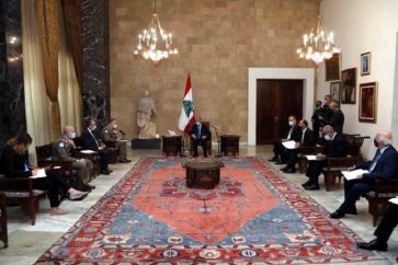 Entretien entre le président Aoun et le général Stephano del Col, commandant de la FINUL