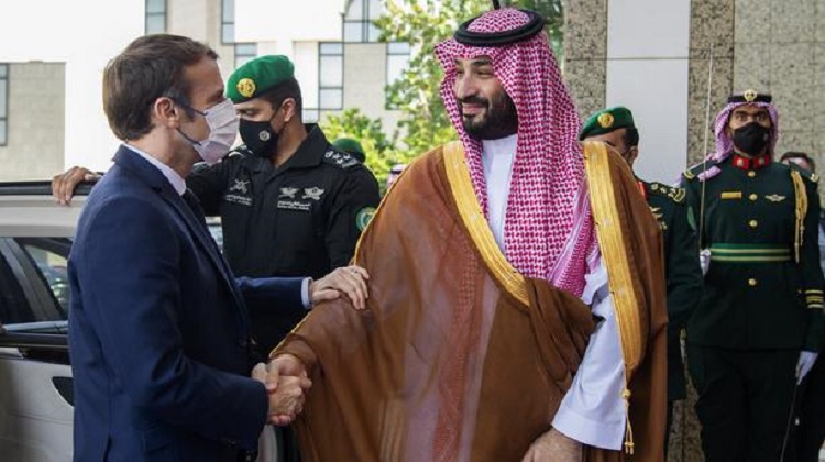 macron_mbs1