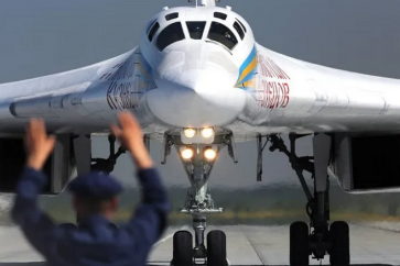 Tout sera désormais résolu par des bombardements massifs qui ont également un effet psychologique dévastateur sur le moral de l’armée ukrainienne.