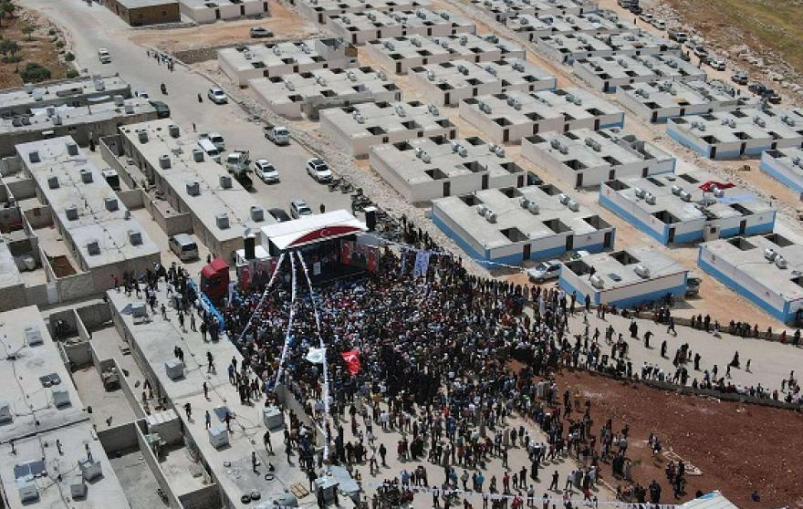 Pour Damas, "la création de ces zones ne sert pas du tout à protéger les régions frontalières, mais à coloniser et exécuter des plans terroristes contre le peuple syrien".