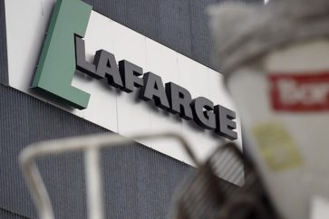 L’Etat français aurait eu connaissance d’un accord passé entre le cimentier Lafarge et Daesh.