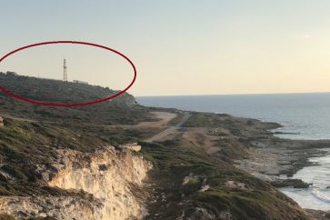 La cérémonie de conclusion de l’accord aura lieu dans la même tente où le comité tripartite libano-israélo-onusien se réunissait, pendant plus de 12 années, sans jamais parvenir à un accord. Avant que le Hezbollah n’intervienne.