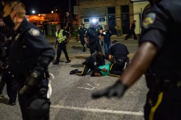 Trois personnes en moyenne sont tuées tous les jours par la police US.