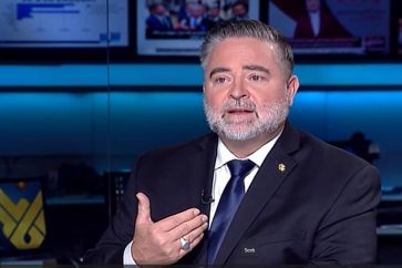 Ancien officier de l'armée américaine Scott Bennett.