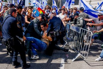 L’entité sioniste est actuellement divisé sur la question du projet controversé de réforme judiciaire du gouvernement de Netanyahu.