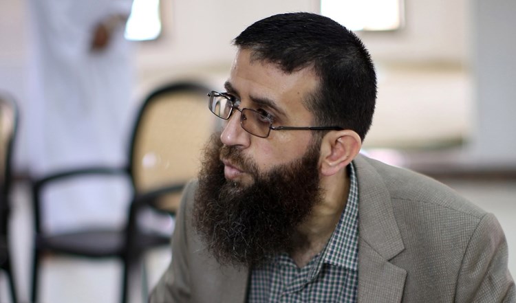Le gréviste de la faim cheikh Khadr Adnan.