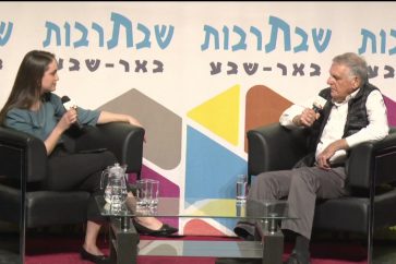 Le professeur israélien Dan Shechtman constate que 70% des ingénieurs en Iran sont des femmes diplômées chaque année