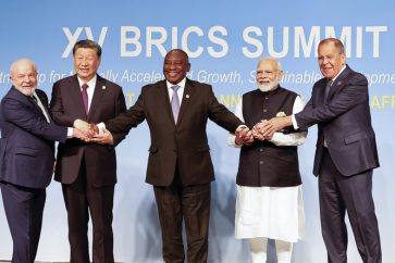 Désireux d'étendre leurs influences, les Brics doivent désormais se pencher sur le choix stratégique de nouveaux membres.