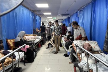 Des blessés dans le complexe médical Al-Shifa.