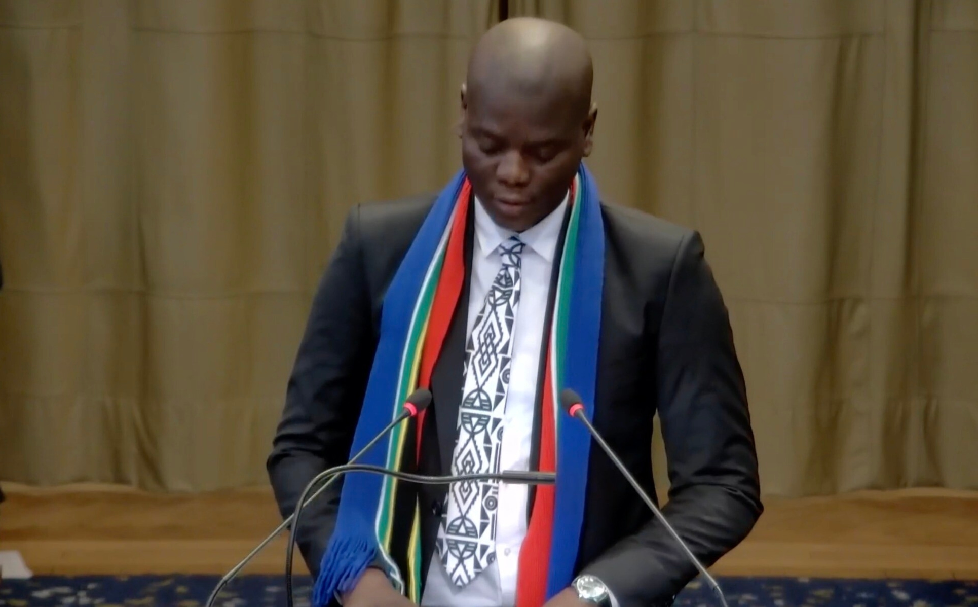 1ff70b8f-6d68-4431-baf3-9ecb4d7869ce