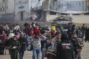 Nouveau déplacement des Palestiniens : de Khan Younes à Rafah.