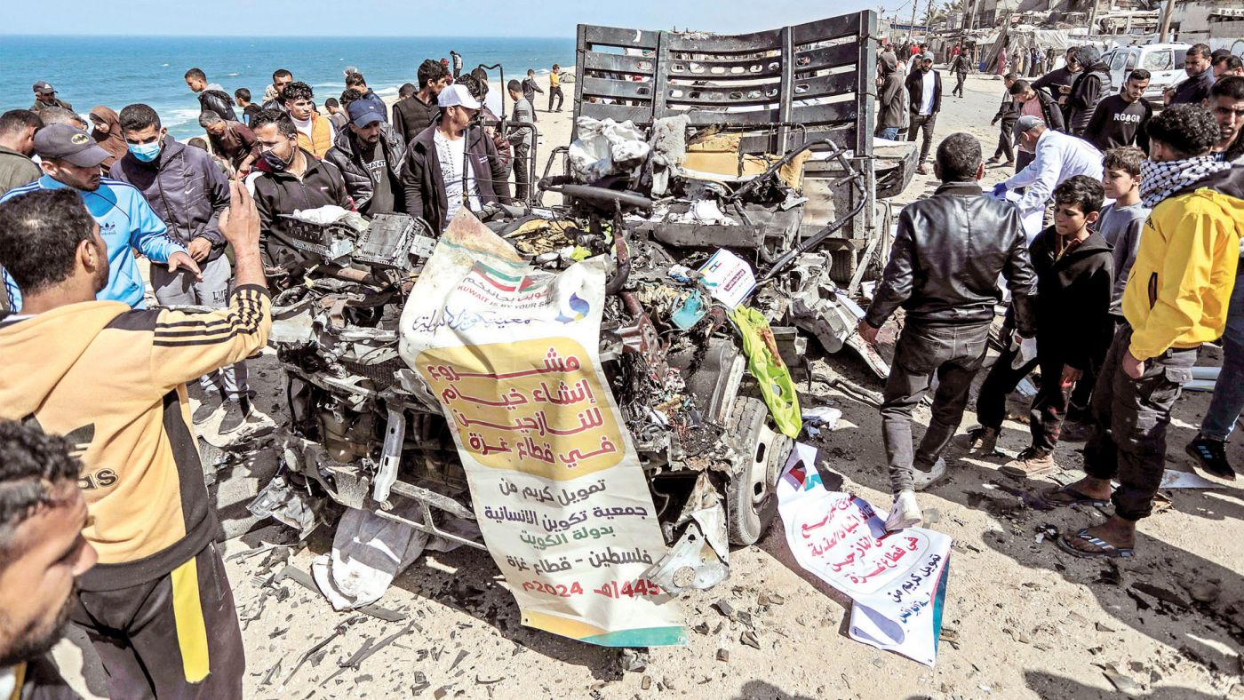 "Les forces d'occupation ont commis un horrible massacre au rond-point du Koweït à Gaza, qui a coûté la vie à des dizaines de martyrs et de blessés".