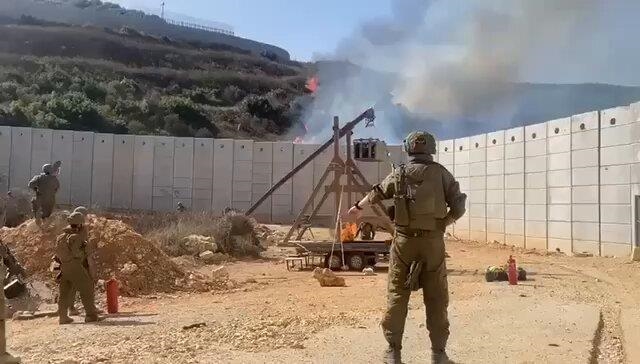 Lorsque les Israéliens ont utilisé des catapultes pour brûler les terres du sud du Liban, des Libanais les ont tournés en dérision en disant qu’ils sont déjà retournés à l’âge de pierre.
