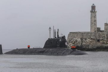 e9795813-f5cf-49ba-a32f-827563eebfbc-1