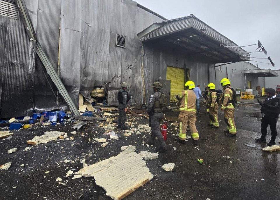 Une usine visée à Ma'alot