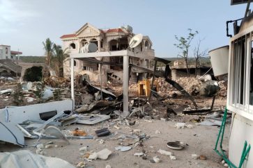 Un centre médical préfabriqué bombardé par l'occupation israélienne, à Naqoura au sud-Liban, le 3 avril 2025.