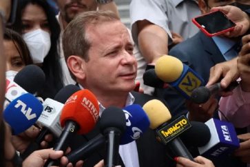 cf66d2bb-170c-4973-84dc-88d55e11554d