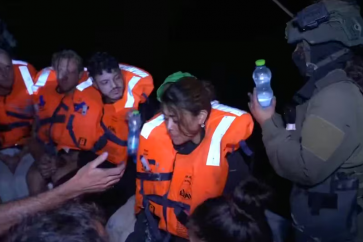 Le navire Madleen a été contraint d’accoster lundi soir au port d'Ashdod après avoir été intercepté tôt lundi matin par des soldats israéliens alors qu'il tentait d'atteindre la bande de Gaza.