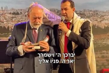 Mike Huckabee est un républicain conservateur et surtout un chrétien évangélique, opposé à toute idée d'État palestinien.