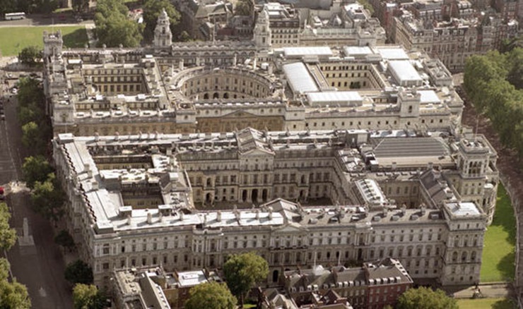 Le ministère des AE a proposé la démission aux fonctionnaires du Foreign Office qui soupçonnent la poursuite des livraisons d’armes à Israël.