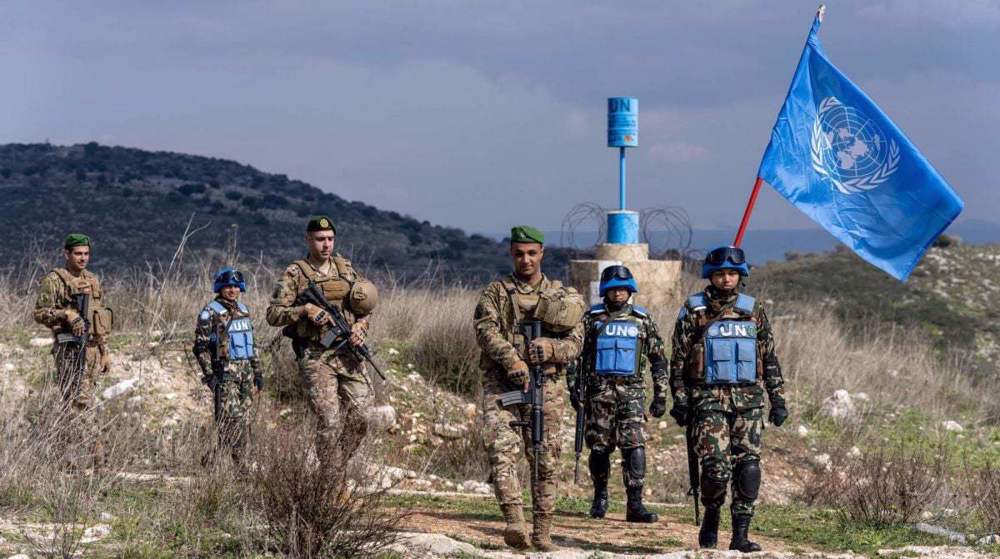Des Casques bleus et des soldats de l’armée libanaise le long de la frontière sud de ce pays. ©FINUL/Archives