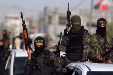 Des combattants de la branche armée du Jihad islamique palestinien participent à un défilé dans la bande de Gaza. ©Al-Monitor