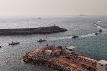 L'exercice militaire, en l'honneur du commandant martyr Mohammad Nazeri, haut gradé des forces navales du CGRI, se déroule dans le golfe Persique. ©Tasnim