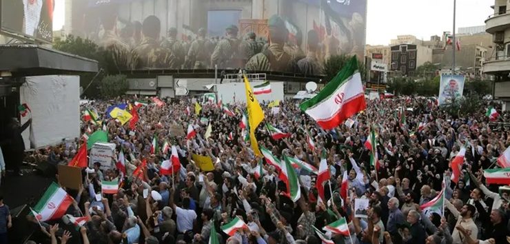 <a href="https://fr-archive.almanartv.com.lb/3474671">Iran : manifestations dans plusieurs villes réclamant de punir les émeutiers-Vidéos</a>